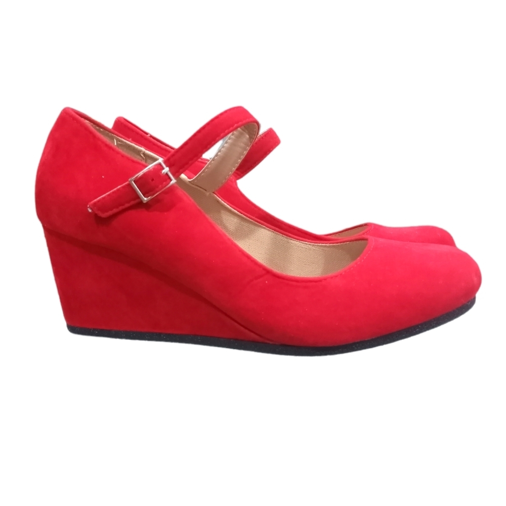 Red velvet Mary Jane wedges